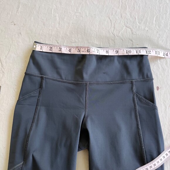 Lululemon Home Stretch Crop (19") Leggings in Melanite Gray Size 4 - Picture 9 of 11